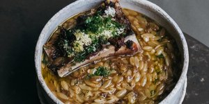 Γιουβέτσι στο OMA στην καρδιά του Λονδίνου