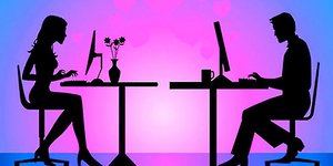 Στο κοντινό μέλλον, ο αλγόριθμός της Τεχνητής Νοημοσύνης θα βρίσκει το ιδανικό μας ταίρι / Shutterstock