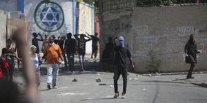 Μάχες συμμοριών στην Αϊτή