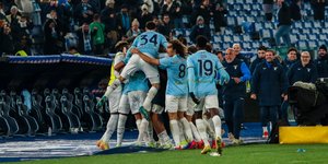 Οι παίκτες της Λάτσιο πανηγυρίζουν