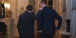 O Γάλλος προέδρος Εμανουέλ Μακρόν και ο εν αναμονή καγκελάριος της Γερμανίας, Φρίντριχ Μερτς 