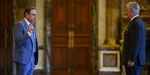 Ορκίστηκε πρωθυπουργός του Βελγίου ο Μπαρτ ντε Βέβερ