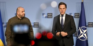 O υπουργός Άμυνας της Ουκρανία με τον Μαρκ Ρούτε