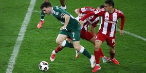 Ντέρμπι ανάμεσα σε Ολυμπιακό και Παναθηναϊκό στο Φάληρο