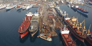  Ναυπηγεία Περάματος