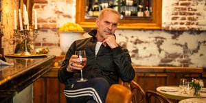 Ο Πέτρος Κωστόπουλος αποκάλυψε πώς διατηρείται στα κιλά του: «Κάνω διαλειμματική νηστεία με 15 ώρες αφαγία»