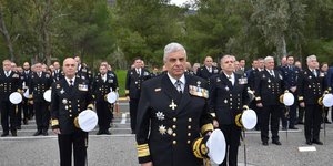 Τη Δευτέρα 10 Φεβρουαρίου 2025, πραγματοποιήθηκε στο Ναύσταθμο Κρήτης (ΝΚ), η τελετή παράδοσης – παραλαβής καθηκόντων του Διοικητού Ναυστάθμου Κρήτης