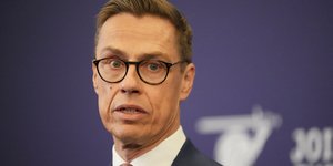 Φινλανδία: Εάν ο Πούτιν νικήσει στην Ουκρανία, οι ΗΠΑ χάνουν, προειδοποιεί ο πρόεδρος Στουμπ τον Τραμπ 