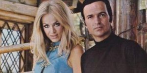 Ο ηθοποιός που έκλεινε τους Έλληνες σπίτι κι έσπαγε κάθε ρεκόρ τηλεθέασης