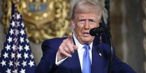 Ομιλία Ντόναλντ Τραμπ στη λέσχη Mar-a-Lago στο Palm Beach