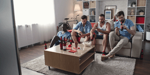 Το casual viewing έχει γίνει αντιληπτό μέχρι και από το ίδιο το Netflix / Shutterstock