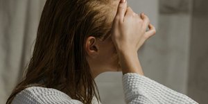 Η καλύτερη σειρά περιποίησης για ξηρά μαλλιά