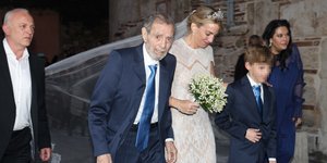 Η μικρή, αλλά κομψή λεπτομέρεια στο νυφικό της Χρυσής Βαρδινογιάννη