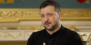 Ουκρανία: "Ας κάνουμε μια συμφωνία", το μήνυμα Ζελένσκι σε Τραμπ για στρατηγική συνεργασία που θα περιλαμβάνει σπάνιες γαίες και LNG