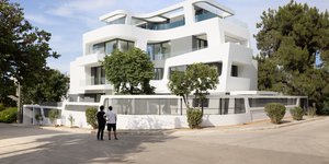 φουτουριστική κατοικία Αθήνα Φιλοθέη