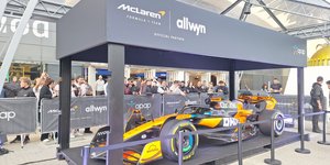 Το μονοθέσιο της McLaren βρίσκεται για πρώτη φορά στη χώρα μας χάρη στον ΟΠΑΠ