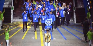 Στην Τελετή Έναρξης των Αγώνων, η Ελληνική Αποστολή εισέρχεται πρώτη στο Inalpi Arena