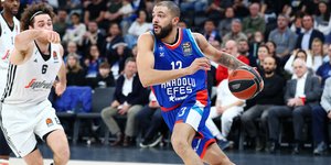 Αναντολού Εφές-Βίρτους Μπολόνια, Euroleague