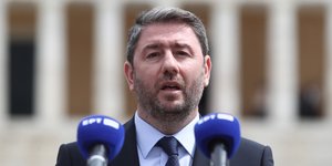 Νίκος Ανδρουλάκης μετά το τέλος της παρέλασης