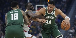 Μία από τις μάχες του Γιάννη Αντετοκούνμπο κόντρα στους Ουόριορς