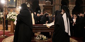 Θεσσαλονίκη: Σε λαϊκό προσκύνημα το σκήνωμα του μακαριστού Μητροπολίτη πρώην Θεσσαλονίκης Άνθιμου