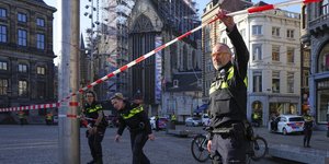 επίθεση με μαχαίρι εναντίον πέντε ανθρώπων την Πέμπτη στο κέντρο του 'Αμστερνταμ 