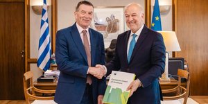 Ο Γιώργος Φλωρίδης με τον Πρόεδρο του Ευρωπαϊκού Ελεγκτικού Συνεδρίου