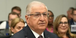 Γιασάρ Γκιουλέρ