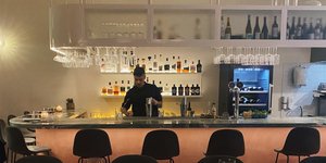 μπαρ εστιατόριο Αθήνα Suma