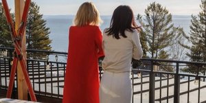 H Κάγια Κάλας και η Αναλένα Μπέρμποκ στα χρώματα του Καναδά