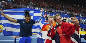 Xρυσός ο Εμμανουήλ Καραλής