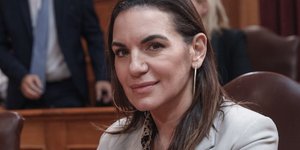 Ολγα Κεφαλογιάννη χαμογελο