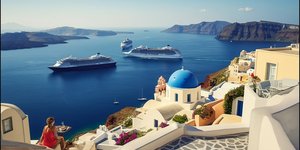 Κρουαζιερόπλοια στη Σαντορίνη