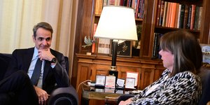 Κυριάκος Μητσοτάκης και Κατερίνα Σακελλαροπούλου