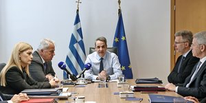 Επίσκεψη του πρωθυπουργού Κυριάκου Μητσοτάκη στο υπουργείο Μετανάστευσης και Ασύλου