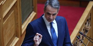 Ο πρωθυπουργός Κυριάκος Μητσοτάκης απαντά στην πρόταση δυσπιστίας