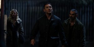 COSMOTE TV: Μάρτιος με τη νέα all-star cast σειρά «MobLand» με τους Τομ Χάρντι, Πιρς Μπρόσναν και Έλεν Μίρεν