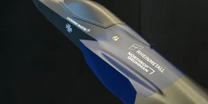 Παρουσίαση μοντέλου ενός αεροσκάφους F35 πριν από την ετήσια συνέντευξη Τύπου της γερμανικής εταιρείας παραγωγής όπλων Rheinmetall AG στο Ντίσελντορφ της Γερμανίας, Τετάρτη 12 Μαρτίου 2025 