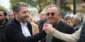 Ο Νίκος Ανδρουλάκης σε περιοδεία στην Άρτα