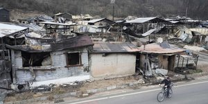 Καμμένο χωριό στην Αντόνγκ της Νότιας Κορέας 