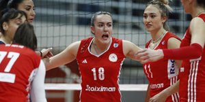 Ολυμπιακός-ΑΟ Θήρας, ημιτελικός Κυπέλλου βόλεϊ Γυναικών