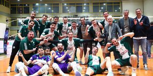 Με τρομερή ανατροπή ο Παναθηναϊκός έκανε το 2-1 κόντρα στον ΠΑΟΚ για την Voilley League