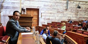 O Δημήτρης Παπαστεργίου στη Βουλή