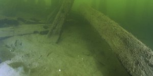 Από τα συντρίμμια του πλοίου 