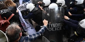 Ενταση στο πανεκπαιδευτικο συλλαλητηριο 