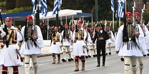 Παρέλαση 25ης Μαρτίου: Εντυπωσίασε η Προεδρική Φρουρά 