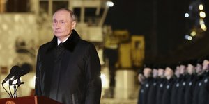 Ο Πούτιν στην καθέλκυση του νέου πυρηνοκίνητου υποβρυχίου της Ρωσίας