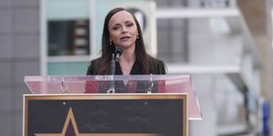 Η ηθοποιός Κριστίνα Ρίτσι στη Λεωφόρο της Δόξας