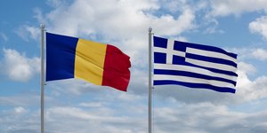 Οι σημαίες της Ελλάδας και της Ρουμανίας