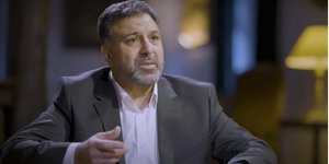 Ο «Καίσαρας», ένας Σύρος του οποίου το πραγματικό όνομα είναι Farid Al Μadhan / Screenshot / Αl Jazeera